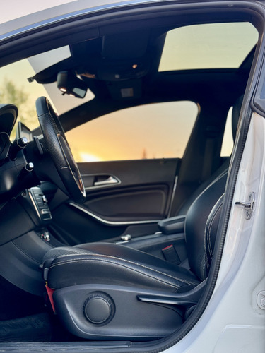 Mercedes-benz Clase Cla 1.6 Cla200 Urban 156cv At