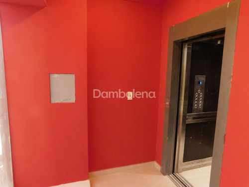 Imagen 17 de 19 de Oficina En Venta O Permuta Ubicado En Moreno, Moreno
