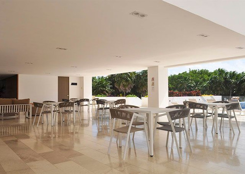 Condominio De 2 Recamaras En La Mejor Zona, Cancun