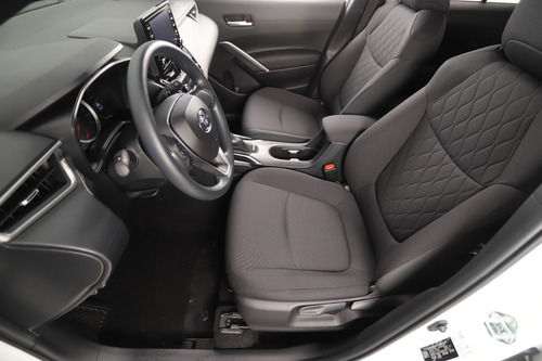 Imagen 8 de 15 de Plan De Ahorro Toyota Corolla Cross Xei Cvt 100%