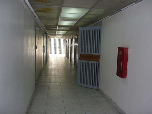 Imagen 2 de 13 de Ip Alquilo Oficina En Colinas De La California #23-20438 Yf