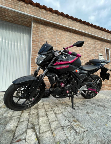 Imagem 1 de 4 de Yamaha Mt-03