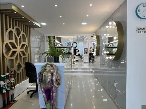 Se Arrienda Local-negocio Salón De Belleza En Santa Ana