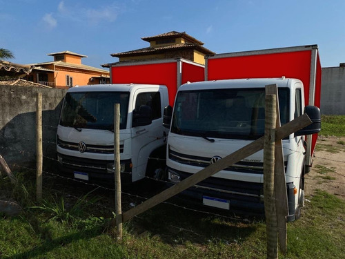 Imagem 2 de 9 de Caminhão Volkswagem Express 3600