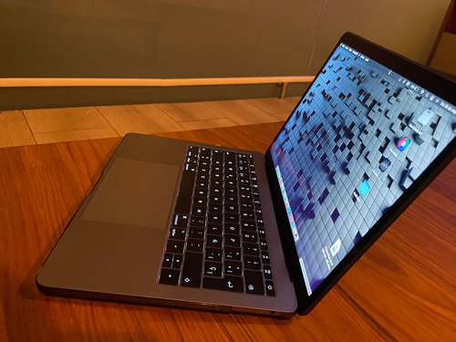 Macbook Pro A1708 (Usado)