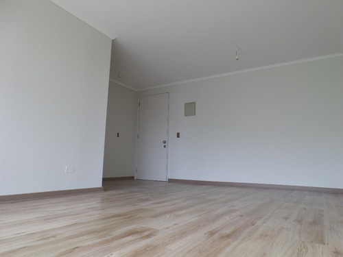 $560.000.- Se Arrienda Departamento Primer Piso
