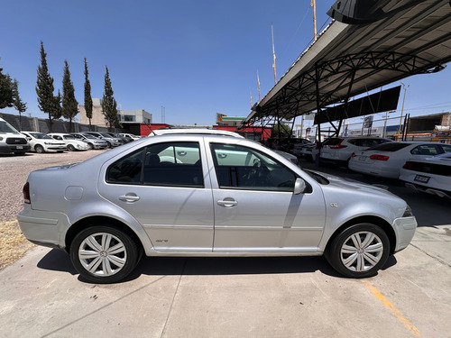 Volkswagen Jetta Clásico 2.0 Cl Mt