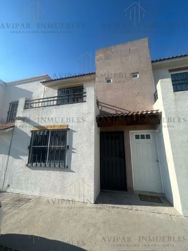 Casa En Venta Blvrd Peña Flor, Ciudad Del Sol, Santiago De Querétaro