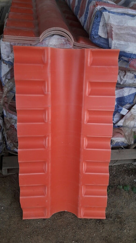 Cumbrera O Caballete De Pvc Medida 1.05 X 55 Cm