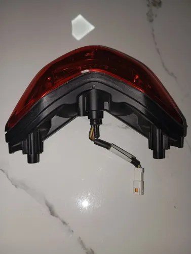 Faro Stop Ducati Monster 1200 (Usado)