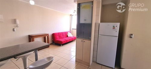 Departamento En Venta De 2 Dorm. En Concepción