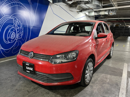Volkswagen Polo 1.6 STARTLINE AUTO