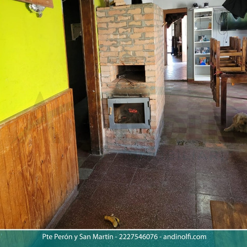 Imagen 4 de 8 de Casa A Refaccionar - Lobos