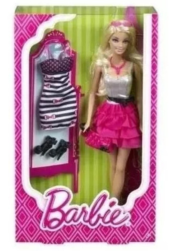 Barbie Con Vestidos Y Accesorios Única Imperdible!