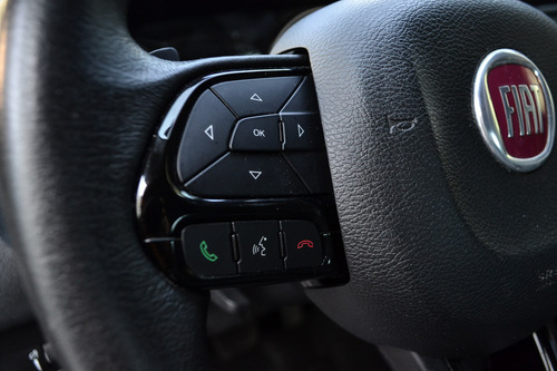 Imagem 13 de 14 de Fiat Toro Freedom 1.8 At6 4x2 (flex)