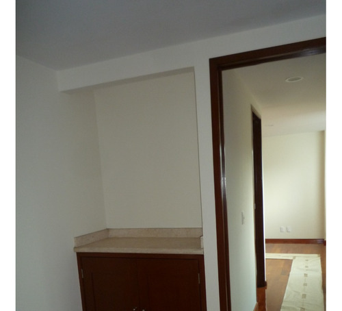 Departamento 3 Recamaras, 3 Baños Completos, 1 Estacionamiento Renta
