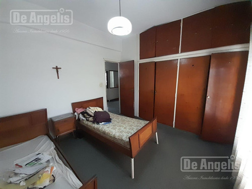 Local En Moron Sur