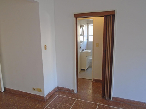 Alquiler Departamento 3 Ambientes En Olivos