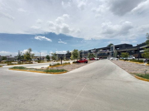 Local En Venta En Epic Center, San Juan Del Río, Qro.