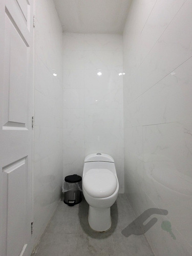 Imagen 19 de 23 de En Venta Apartamento En Frutas Condominiums 04143179211