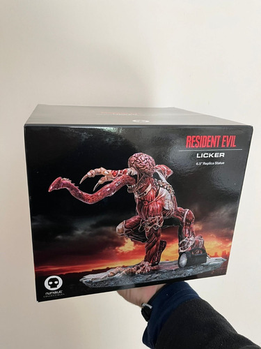 Figura Licker De Resident Evil Estatua (Usado)