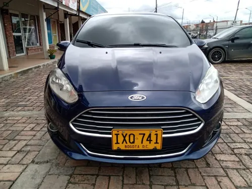Ford Fiesta Titanium 1.6cc MT AA