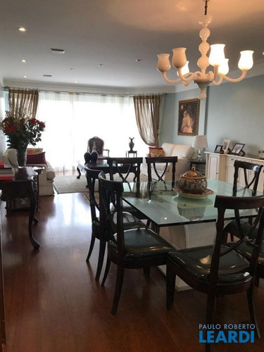 Imagem 3 de 15 de Apartamento - Moema Pássaros - Sp - 571817