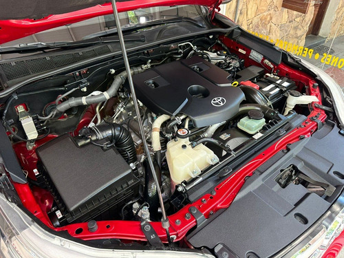 Imagen 12 de 14 de Toyota Hilux (l16) 2.8 C/d 4x4 Tdi Srv 177cv