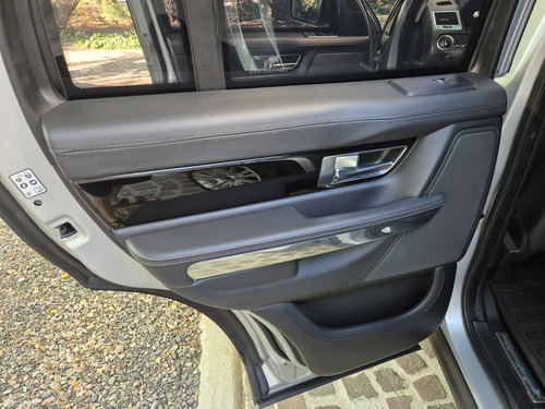 Land Rover Range Rover Sport 3.0 V6 Hse