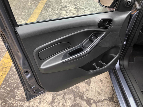 Imagen 5 de 9 de Ford Figo 2017 1.5 Energy Sedan At