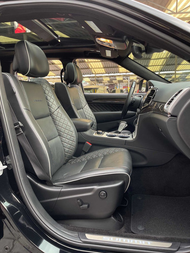 Imagen 7 de 15 de Jeep Grand Cherokee 2019 5.7 Summit Elite Platinum 4x4