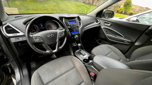 Imagen 8 de 15 de Hyundai Santa Fe Gls 2.4 Aut