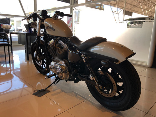 Harley Davidson Sportster 883