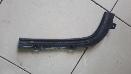 Moldura Derecha De Filo De Cofre Pontiac Sunfire 99