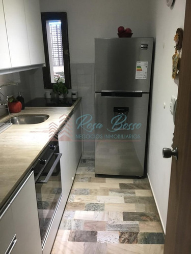 Apartamento En Brava, 1 Dormitorios *- Ref: 924