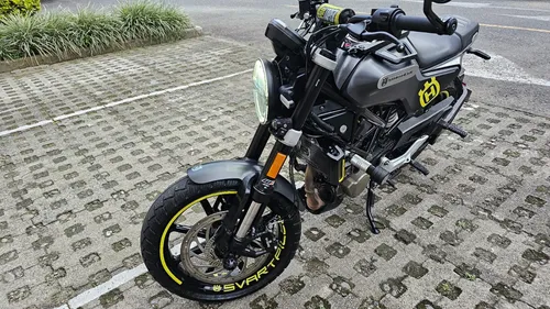 Husqvarna 200, Barras Invertidas,iluminación Led,frenos Abc,