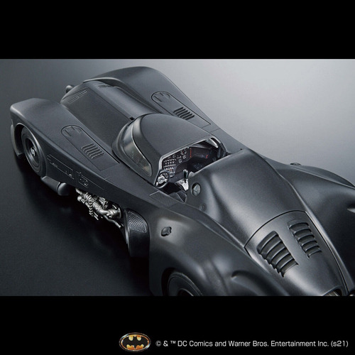 Batman 1989 1/35 Escala Plastic Model Kit Batimobil Bandai (Usado)