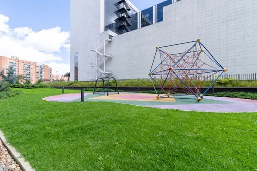 Apartamento En Arriendo En Ciudad Salitre Nor-oriental. Cod A23026