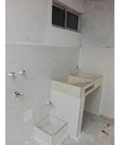Apartamentos De 99m2 En Edificio De 3 Pisos