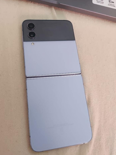 Samsung Z Flip 4 Cor Lavanda - Excelente (Recondicionado)