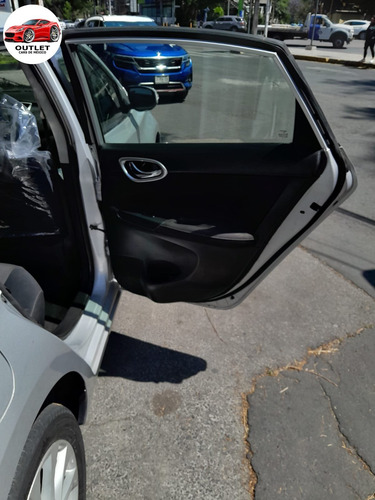 Nissan Sentra 1.8 Advance Mt