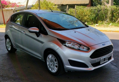 Imagen 1 de 16 de Ford Fiesta Kinetic 1.6 S 2015