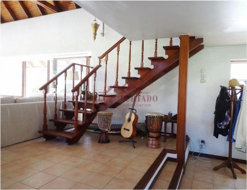 Residencia En Alquiler Anual- Ref: 863