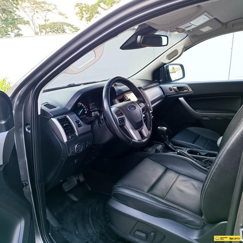 Imagen 10 de 15 de Ford Ranger 3.2 Limited
