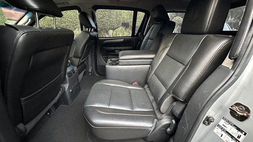 Nissan Armada 5.6 Advance 4x2 Mt
