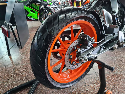 Imagen 5 de 10 de Ktm Duke 200 0km - Entrega Inmedita!!! Financiacion - Permu
