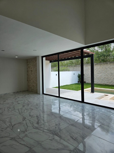 Casa En Condominio En Venta Ubicada En Pueblo Dzibilchaltún