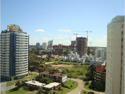 Imagen 1 de 30 de Alquiler Apartamento En Playa Brava, 2 Dormitorios