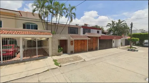 Casa En Venta, !! Exelente Propiedad De Remate, Ya Adjudicada¡¡-durero 5064, Real Vallarta, Zapopan, Jal.