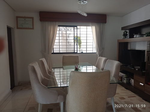 Imagen 5 de 14 de Se Vende Casa En El Barrio Recreo